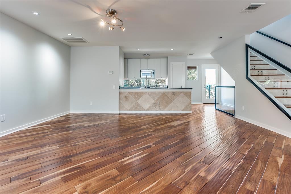 Knight Street Twnhms - Residential