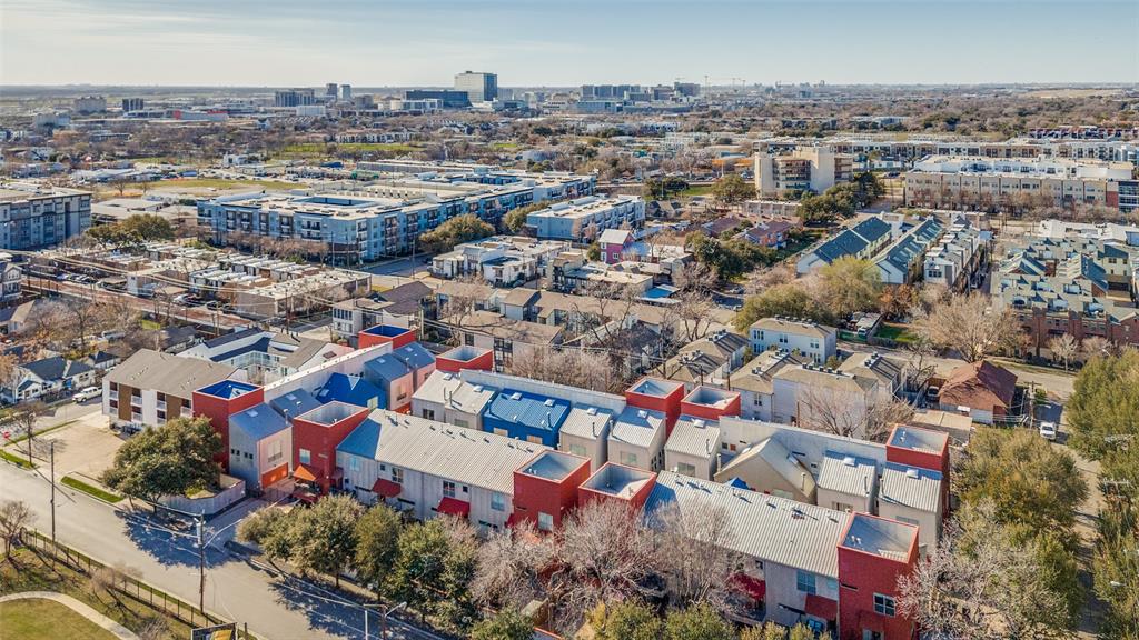 Knight Street Twnhms - Residential