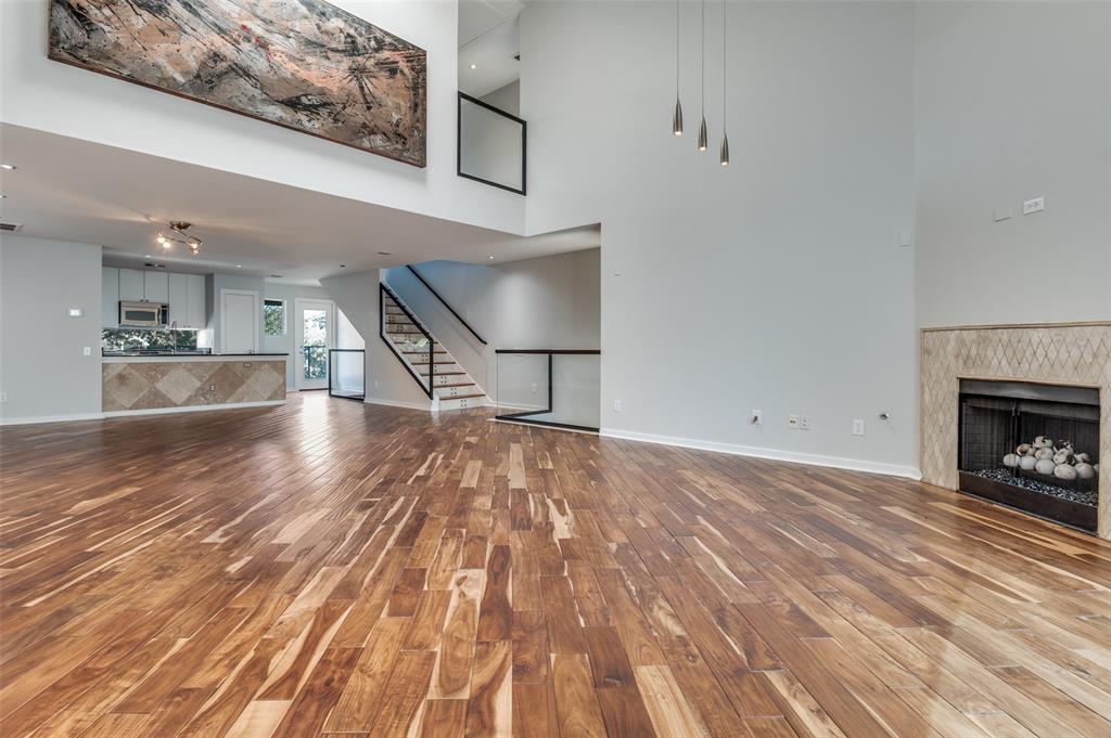 Knight Street Twnhms - Residential