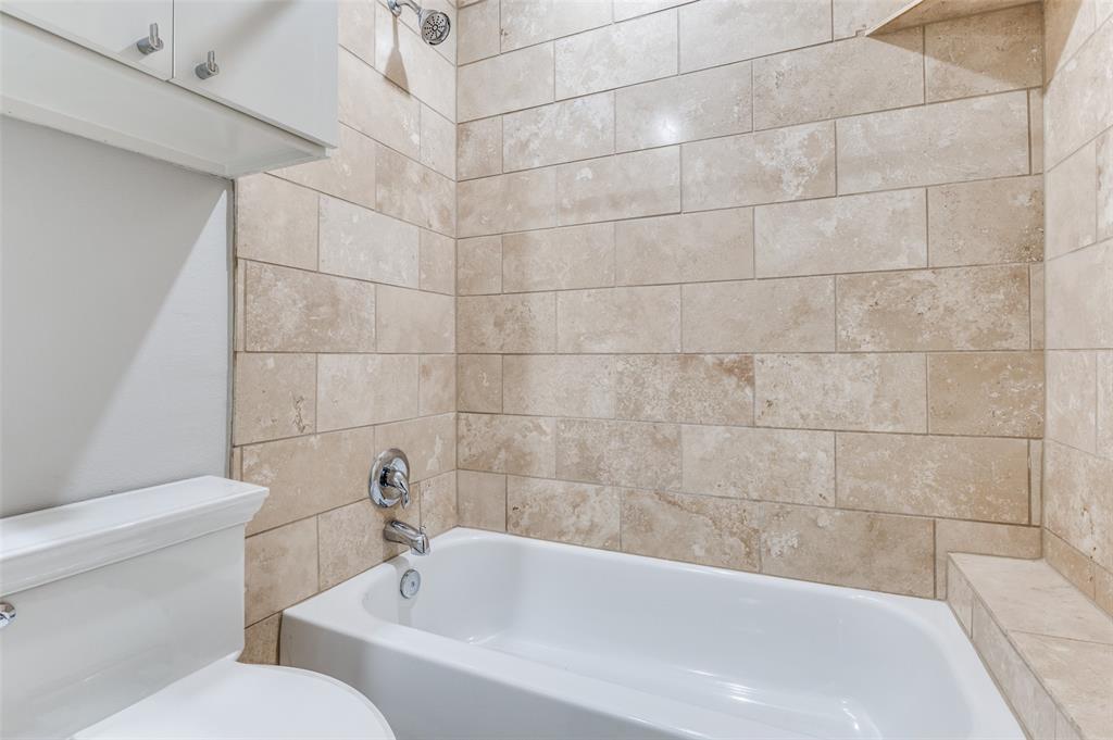 4213 Dickason Avenue 9