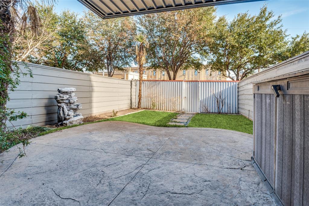 Knight Street Twnhms - Residential