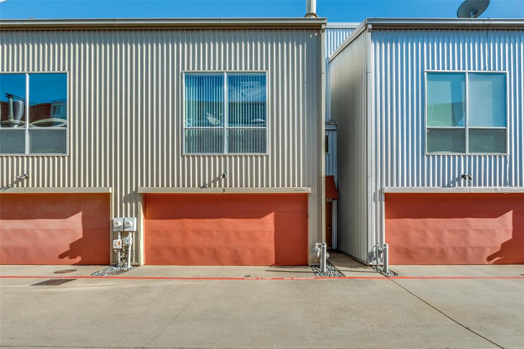 Knight Street Twnhms - Residential