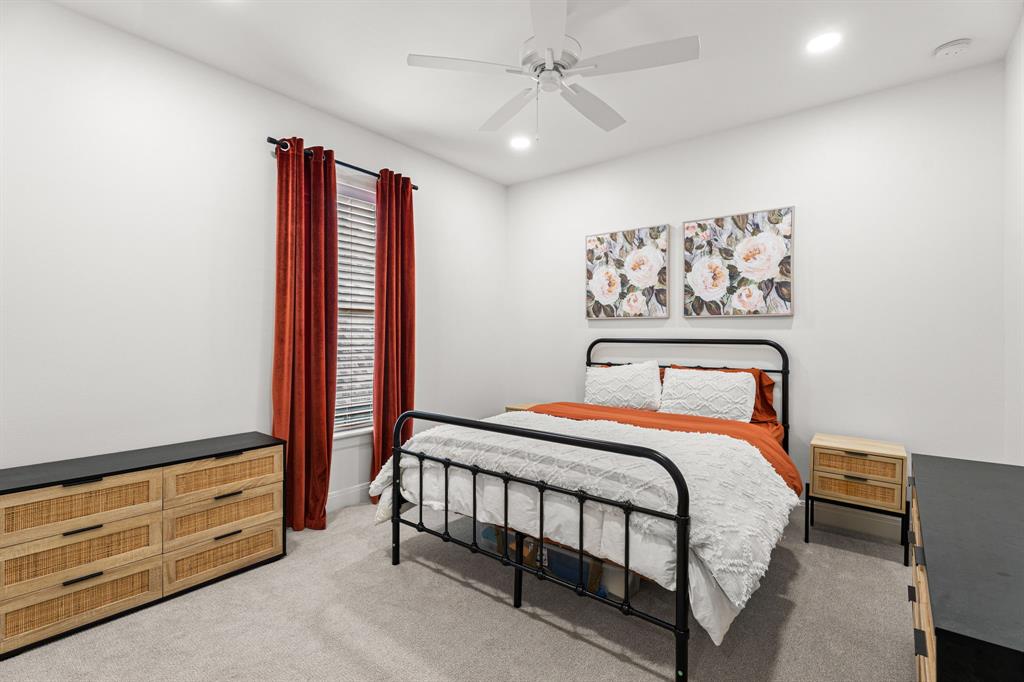 Oak Creek - Residential