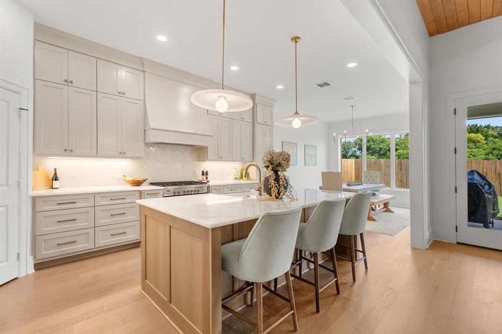 Oak Creek - Residential