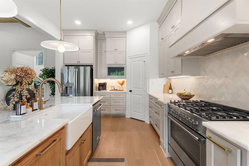 Oak Creek - Residential