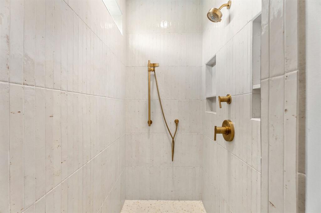 Oak Creek - Residential