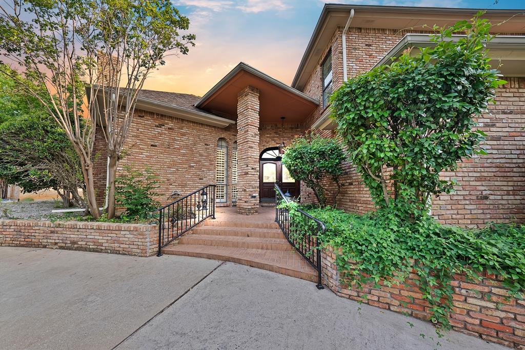 2714 Ridge Top Lane