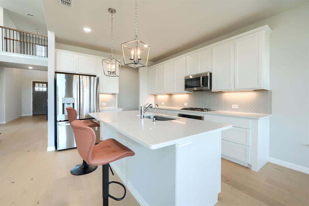 Lilyana Ph 7 - Residential