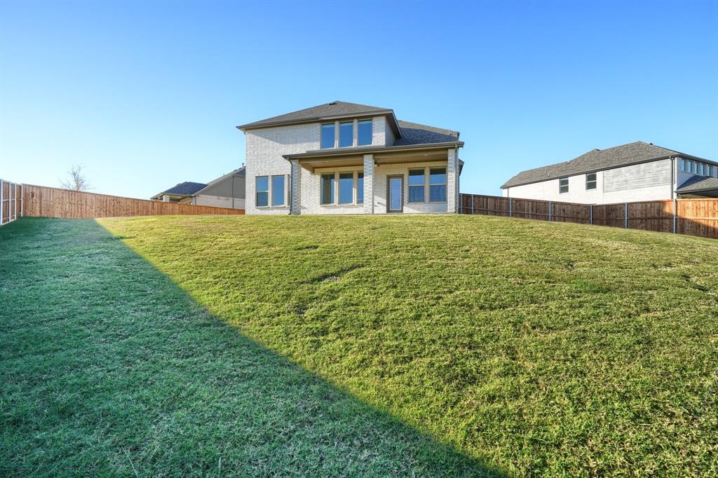 Lilyana Ph 7 - Residential