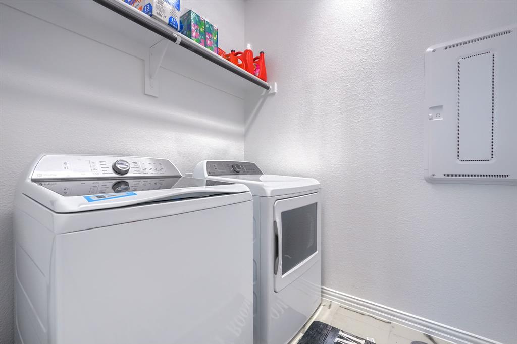 Lilyana Ph 7 - Residential