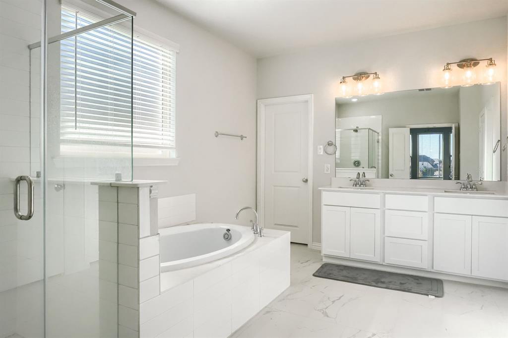 Lilyana Ph 7 - Residential