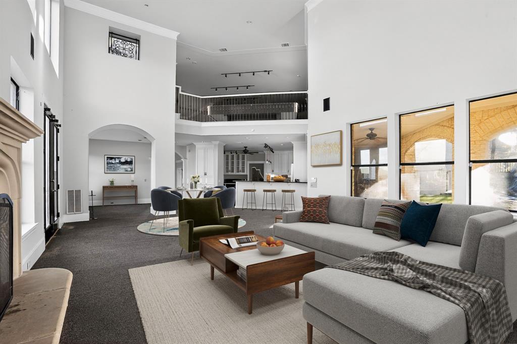 2422 Creekwood Drive