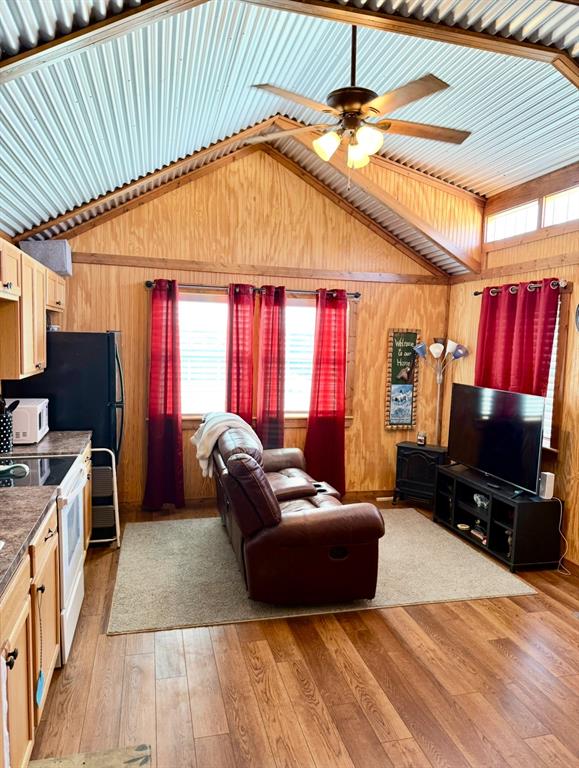 ABST: J D JAMESO N - ABST 294 - Land