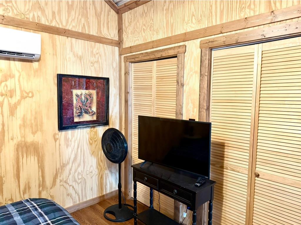 ABST: J D JAMESO N - ABST 294 - Land