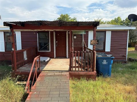 2213 Pedernales Court Granbury TX 76048