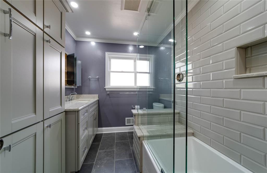 University Place Add - Residential Lease