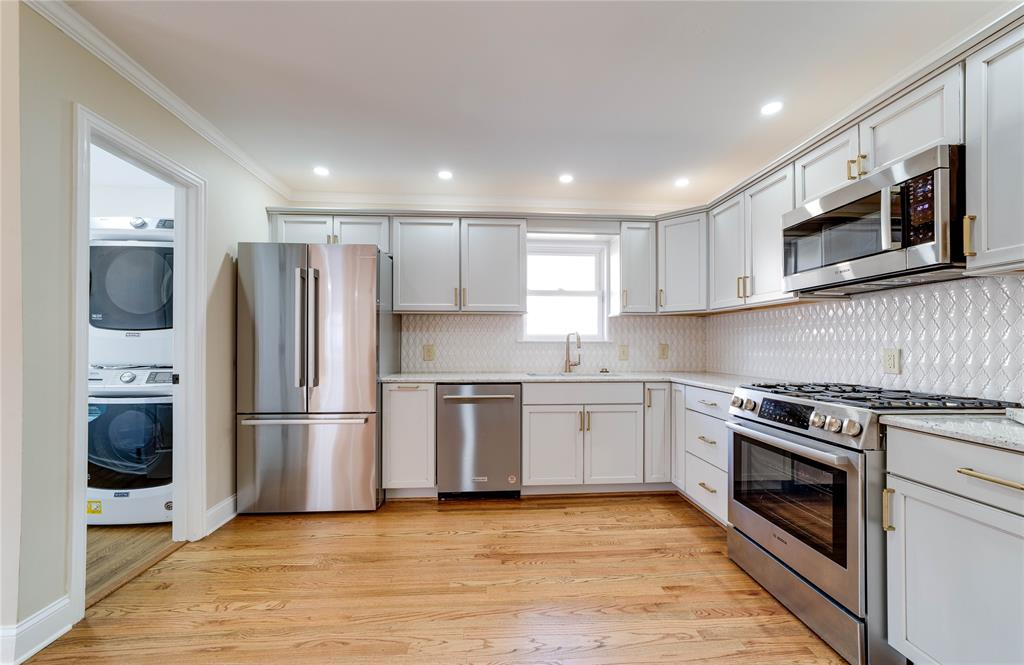 University Place Add - Residential Lease