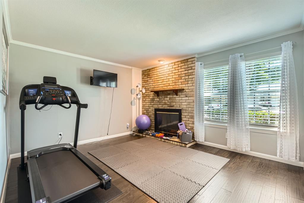 Woodhaven Twnhs Rev - Residential