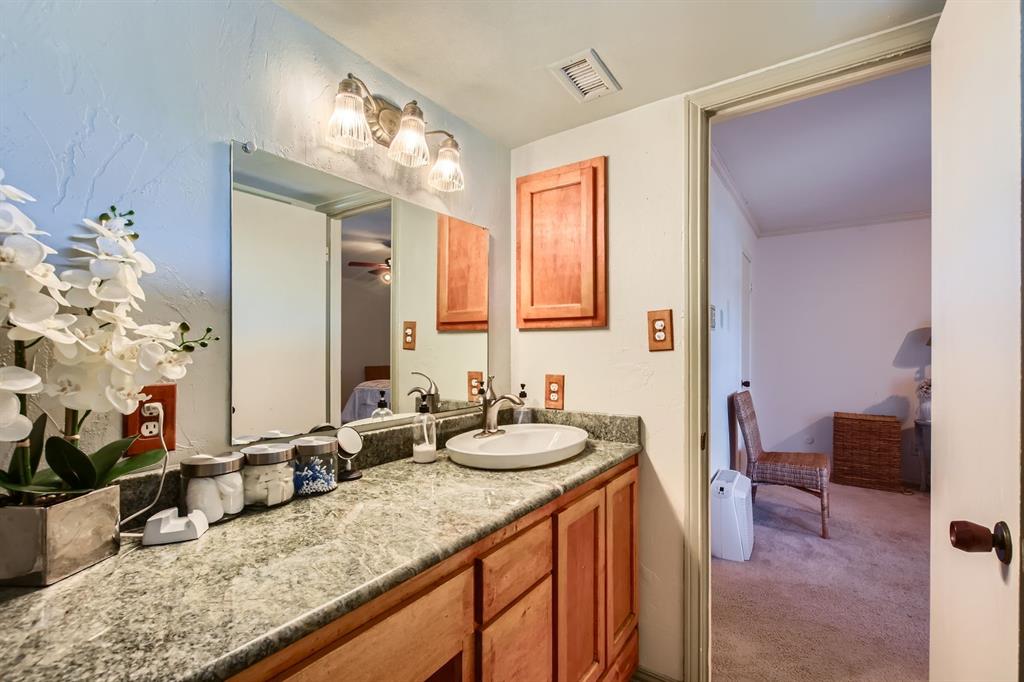 Woodhaven Twnhs Rev - Residential