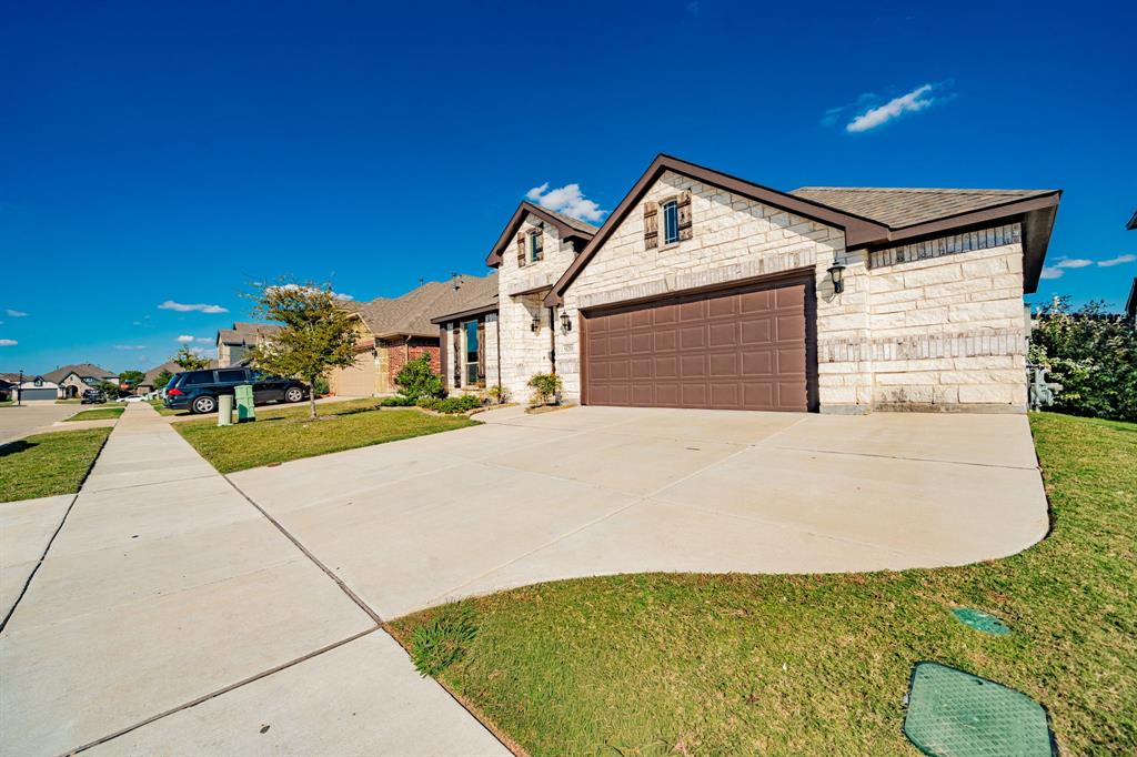 Photo of 920 Bald Cypress Drive, Fate, TX 75087 (MLS # 21375245)