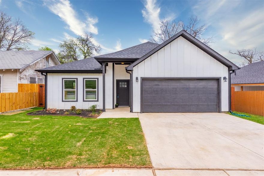 You don't want to miss this stunning new construction with downtown views!! As you step inside, you're greeted by an inviting atmosphere with warm neutral tones and an open floor plan. Stunning Kitchen with floor to ceiling cabinetry, stainless steel appliances and sleek quartz countertops with an island, perfect for cooking & entertaining at the same time! 3 spacious bedrooms with walk in closets and 2 full bathrooms. Outside, enjoy the large fence backyard with an iconic view of Fort Worth Skyline! Additionally, the property comes equipped with rain gutters and a garage door opener for added convenience. PRIME LOCATION. Easy access to  I-30, HWY 287 making super convenient to travel anywhere in the city. Only a short distance to Magnolia, Medical district & Texas Wesleyan. Hop on I-35 and you are mins away from everything Fort Worth has to offer!  
Schedule your showing today!