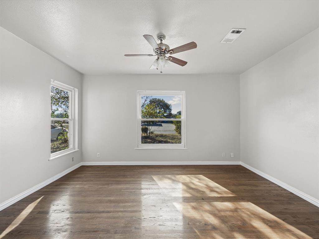 O T Ennis - Residential