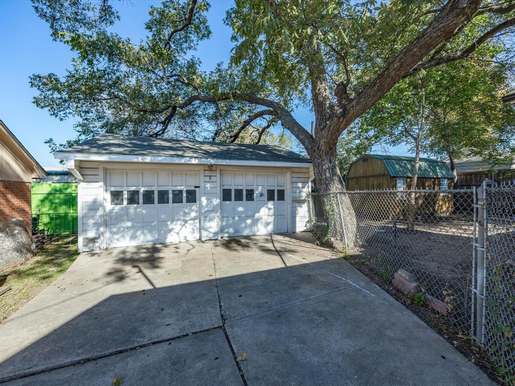 O T Ennis - Residential