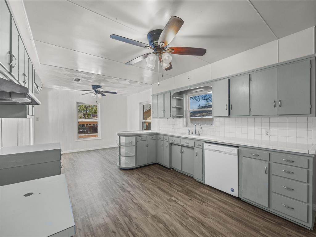 O T Ennis - Residential