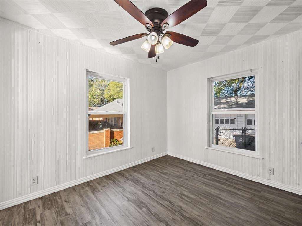 O T Ennis - Residential