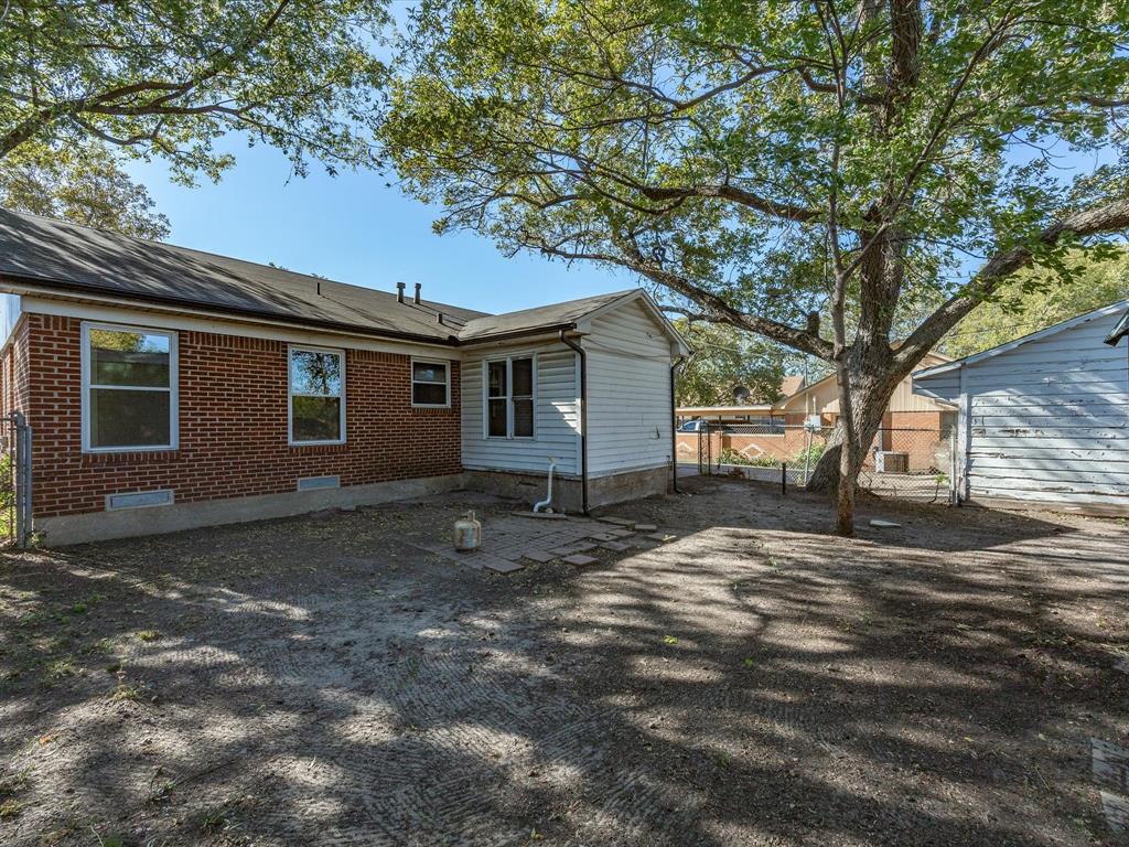 O T Ennis - Residential