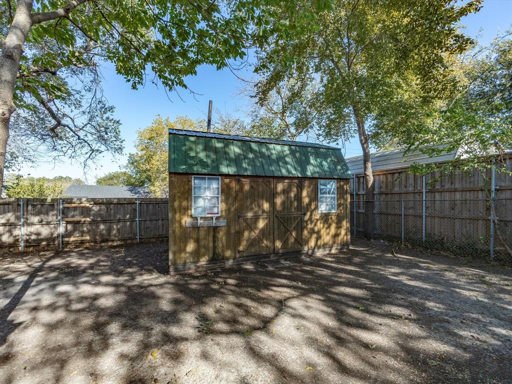 O T Ennis - Residential