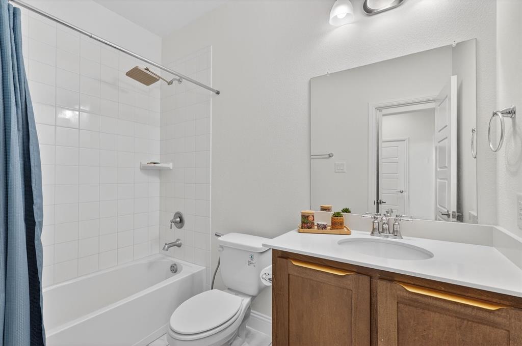 Enclave At Meadow Run, The - Residential