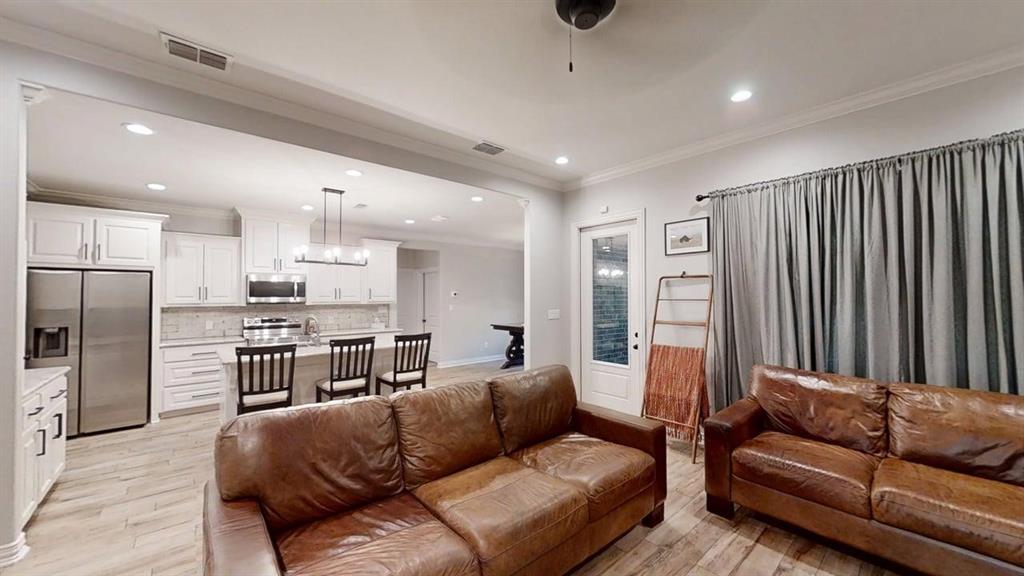 102 Oak Trail C275D