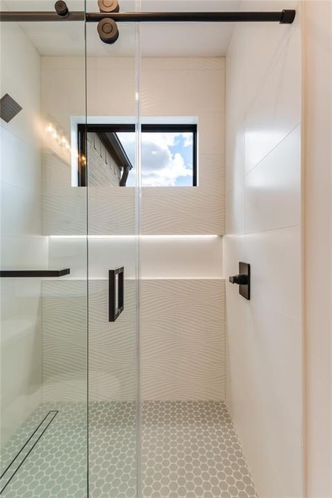 Tiny photo for 4015 Rochelle Dr, Dallas, TX 75220 (MLS # 21101008)