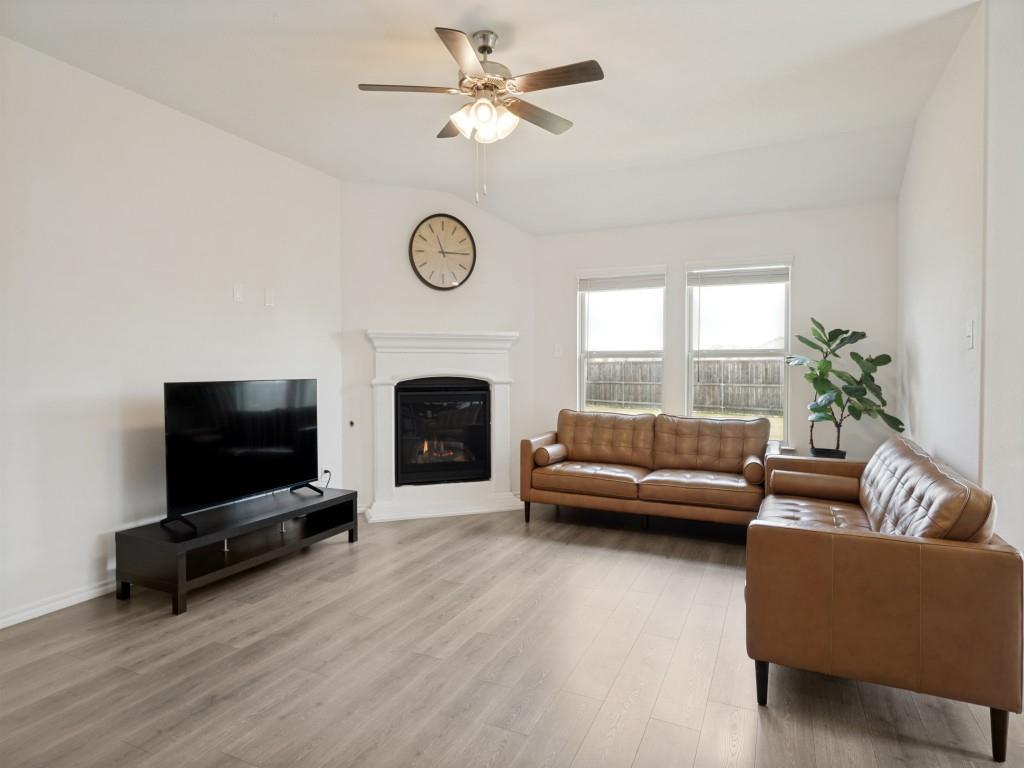 6317 Tudor Place