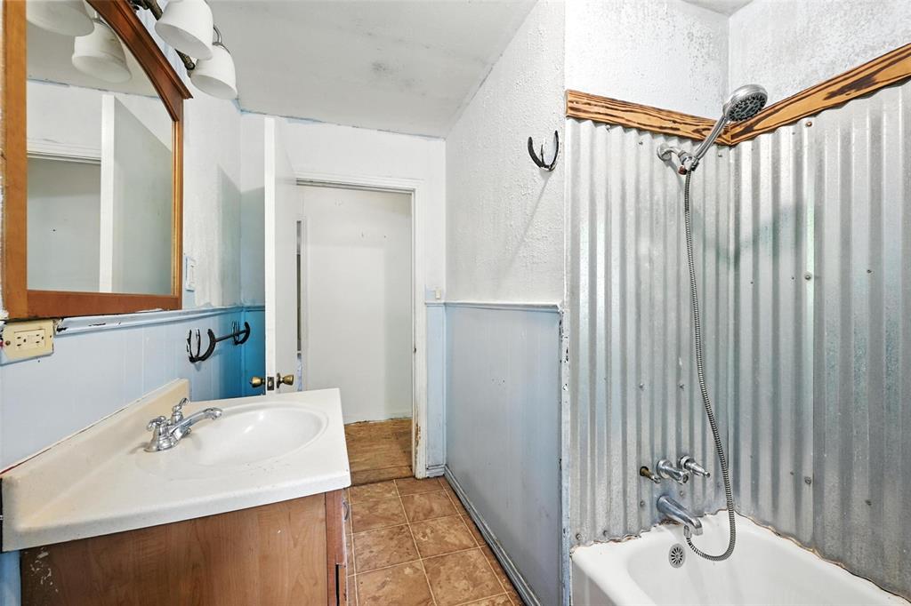 Crawford James - Residential