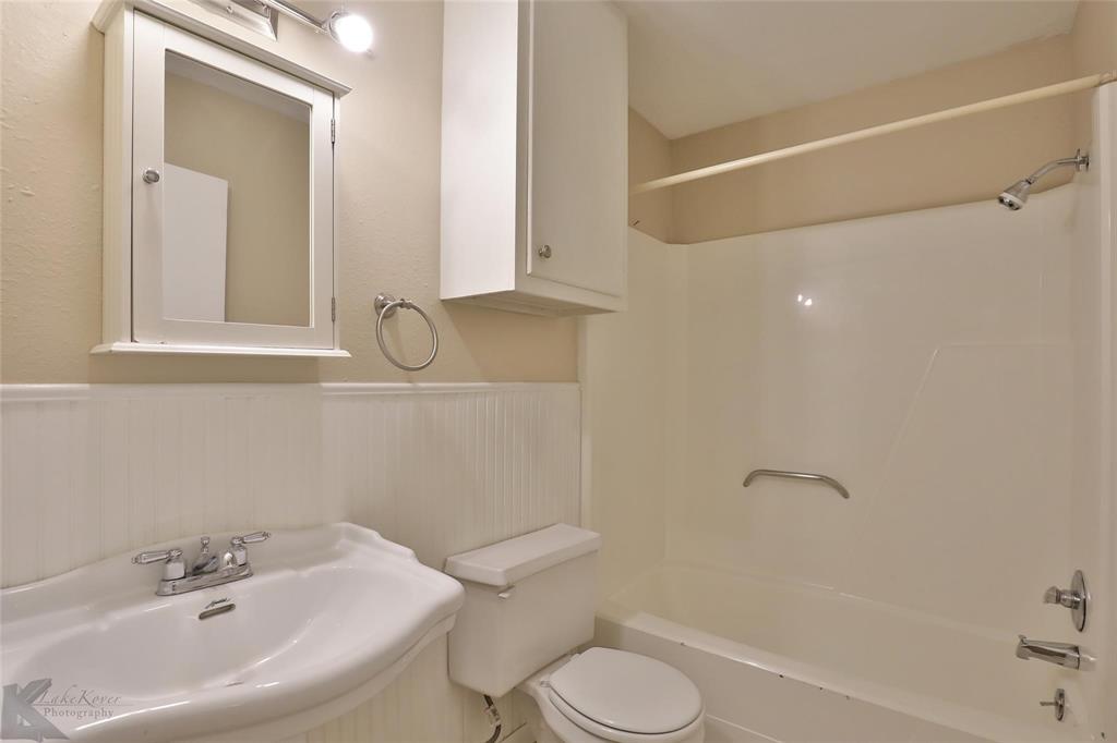 Hillcrest Sec 2 - Residential Lease