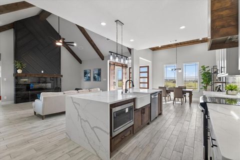 Photo of 556 County Road 4875 Street, Celeste, TX 75423 (MLS # 21213069)