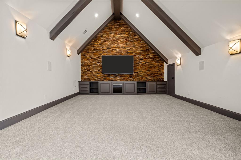 The Knoll - Residential