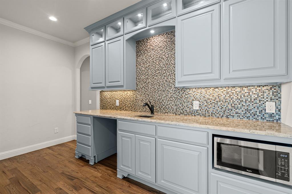 The Knoll - Residential