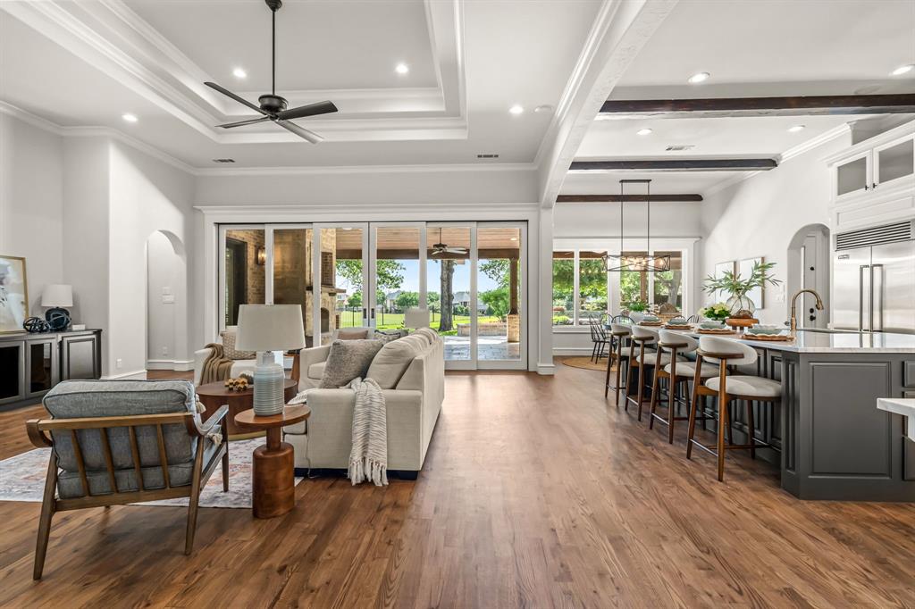 4 Heatherstone Court