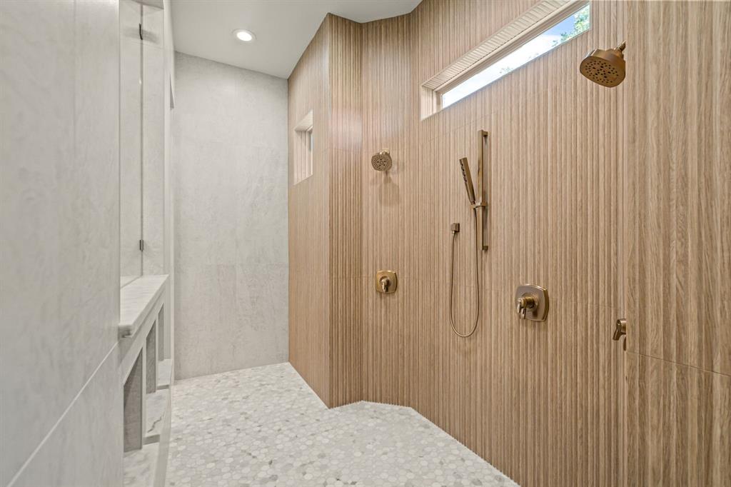 The Knoll - Residential