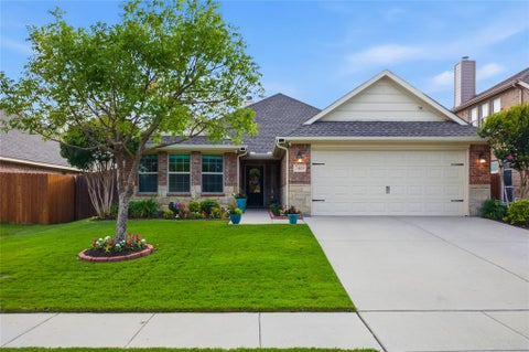 Photo of 7409 Innisbrook Lane, Fort Worth, TX 76179 (MLS # 21292483)