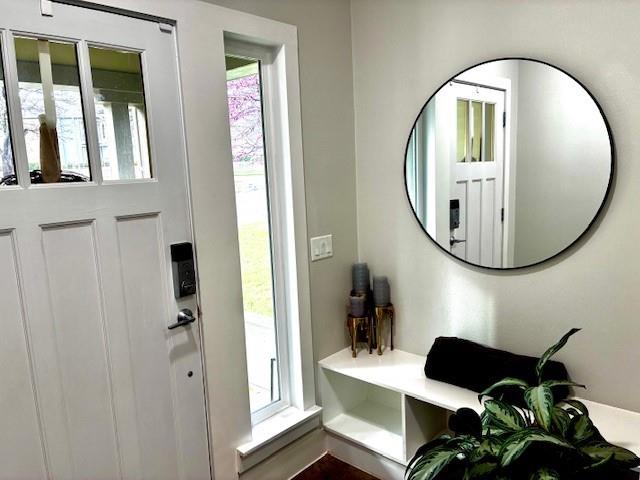 807 N Van Buren Avenue