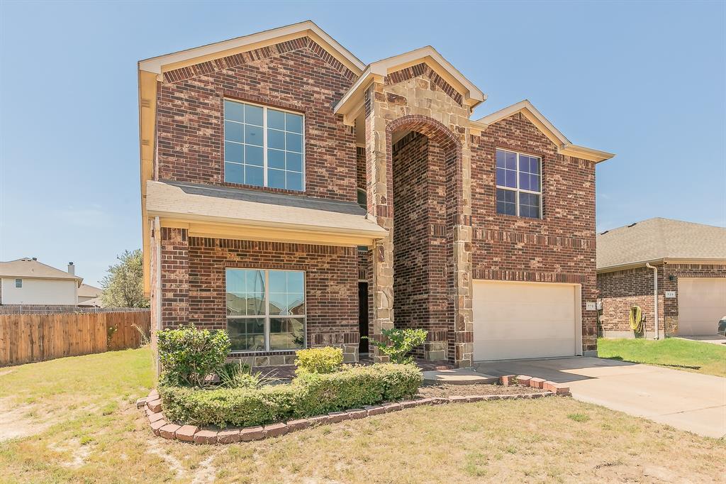 725 Middleglen Court