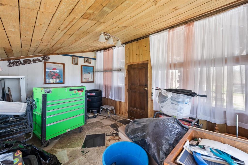 Hideout - Residential