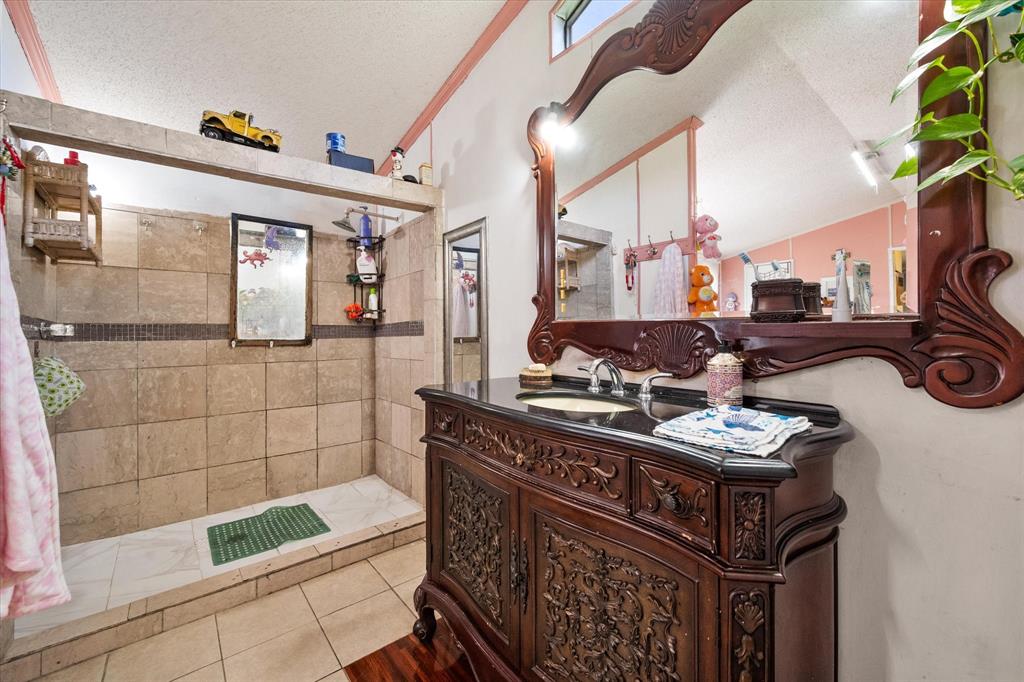 Hideout - Residential