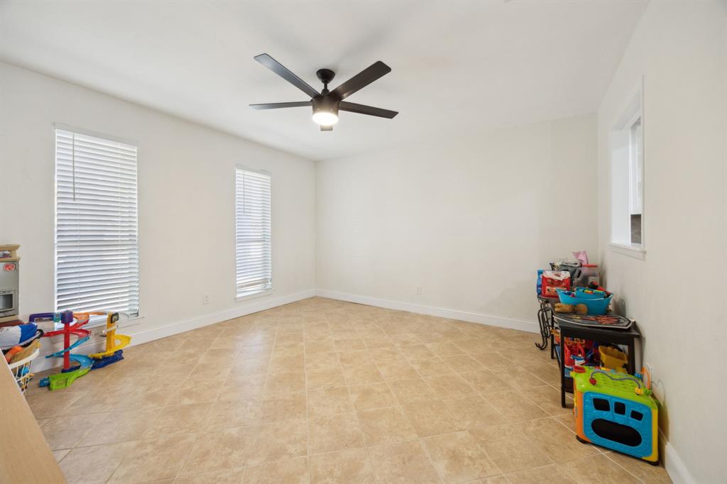 RIDGEWOOD PARK 7 - Residential