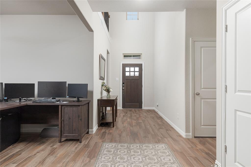 2607 Dakota Circle