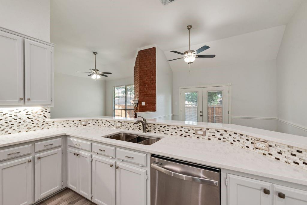 1401 Superior Drive